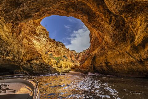  Côte d'Algarve (Portugal) ; grotte de Benagil